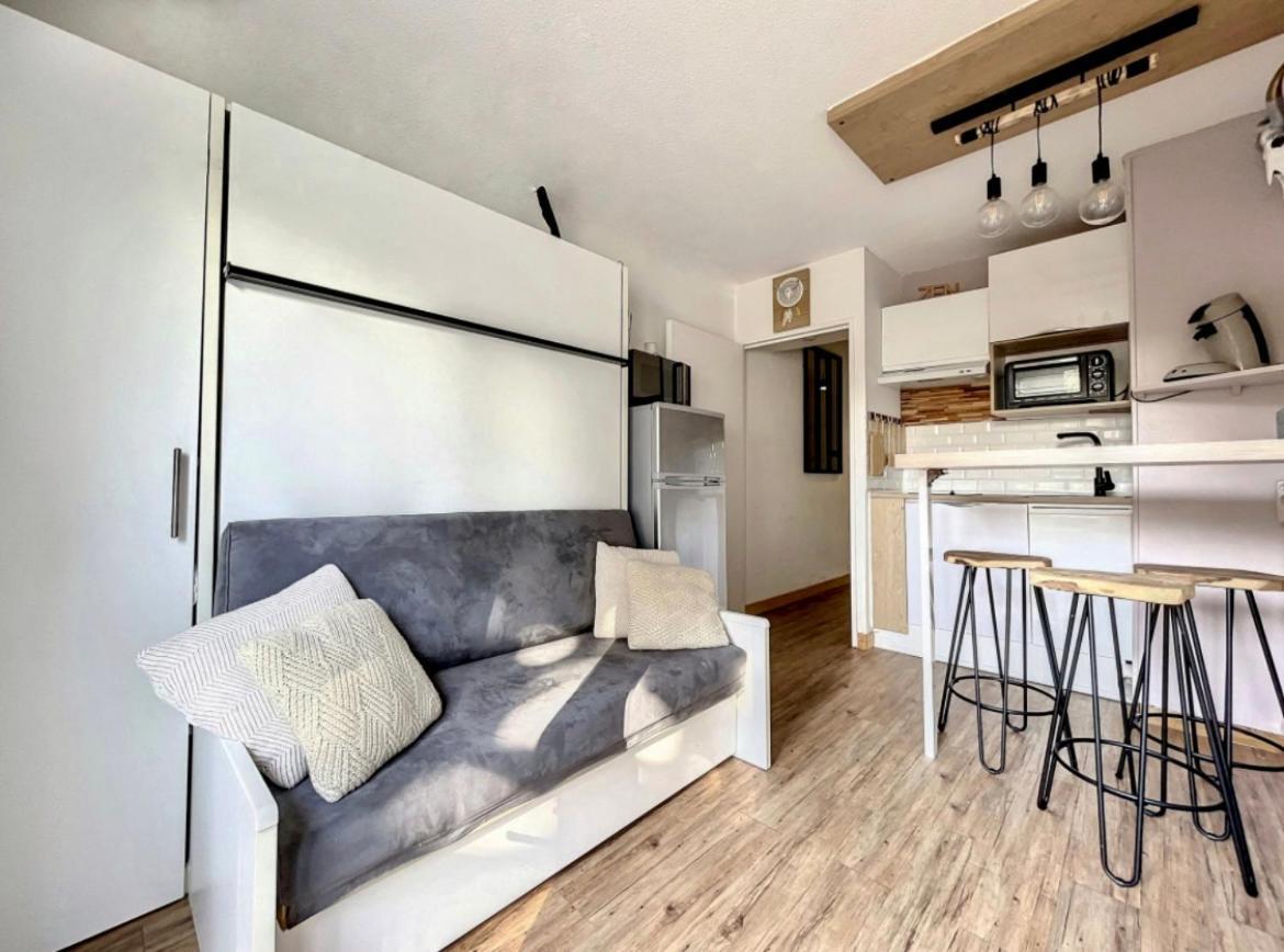 Rez De Jardin A 900m De La * Agde